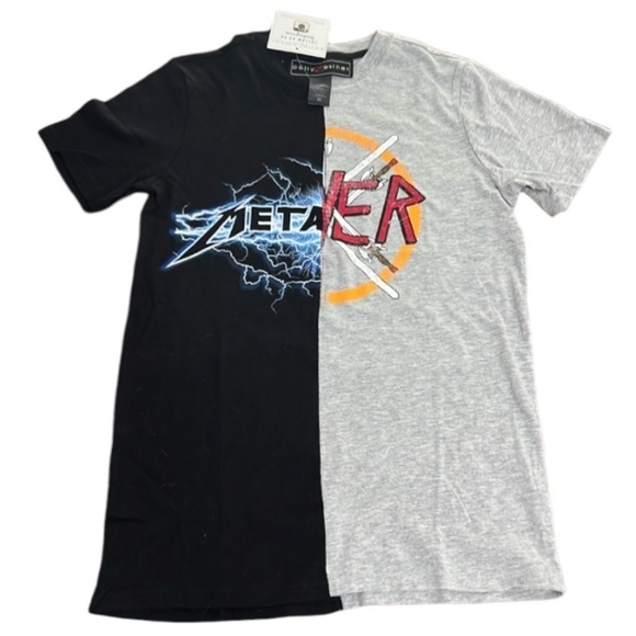 Metallica And Slayer Tee Split Graphic Medium by Polly & Esther Band Tee - Picture 1 of 5